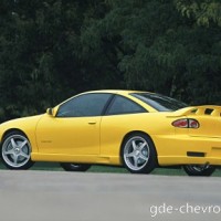 : Chevrolet  Cavalier сбоку, сзади