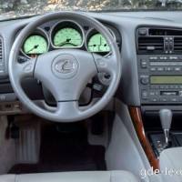 : Lexus GS300 руль