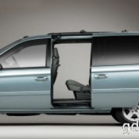 : Dodge Grand Caravan  сбоку