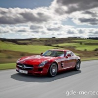 : Мерседес-Бенц SLS AMG 