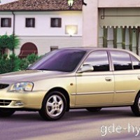 : Hyundai Accent  ссбоку