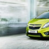 : Chevrolet Spark спереди