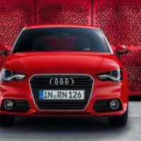 : Audi A1 спереди