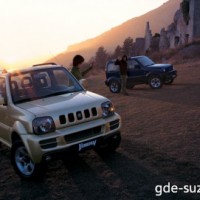 : Suzuki Jimny  спереди, сбоку