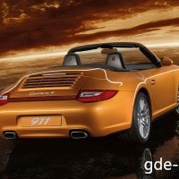 : Porsche 911 Carrera 4 Cabriolet фото сзади