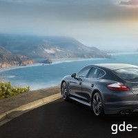 : Porsche Panamera Turbo S 