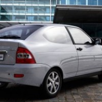 : фото Lada Priora hatchback 