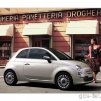 : FIAT 500 сбоку