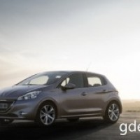 : Peugeot 208