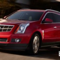 : Cadillac SRX 2012 спереди