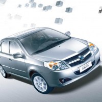 : Geely MK вид спереди-сбоку