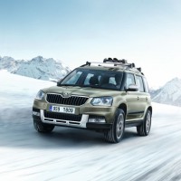 : Škoda Yeti вид спереди