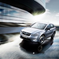 Subaru XV: слева сбоку