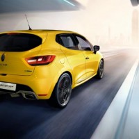 Renault Clio RS200 EDC: сзади справа