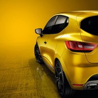 Renault Clio RS200 EDC: сзади слева