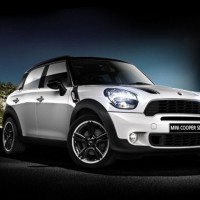 MINI Cooper SD ALL4 countryman: спереди справа