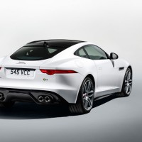 Jaguar F-Type купе: сзади справа