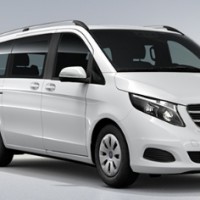 Mercedes V-klass: спереди справа