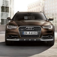 Audi А6 allroad quattro: спереди