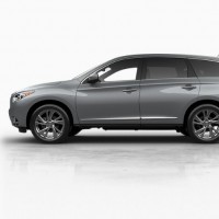 Infiniti QX60 hybrid: слева сбоку