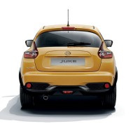 Nissan Juke: сзади