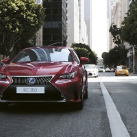 Lexus RC350: спереди