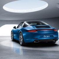 Porsche 911 Tagra 4: сзади слева