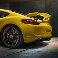 Porsche Cayman GT4: задний спойлер