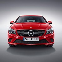 Mercedes CLA-klass Shooting Braike: спереди