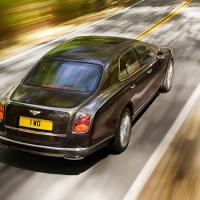 NEW Bentley Mulsanne Speed: сзади сверху