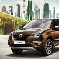 Renault Koleos: спереди слева