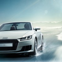 Audi TT Roadster: спереди