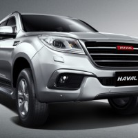 Haval H9: спереди справа снизу