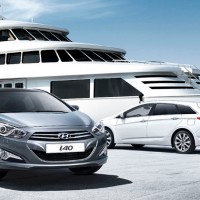 Hyundai i40 sedan: справа спереди